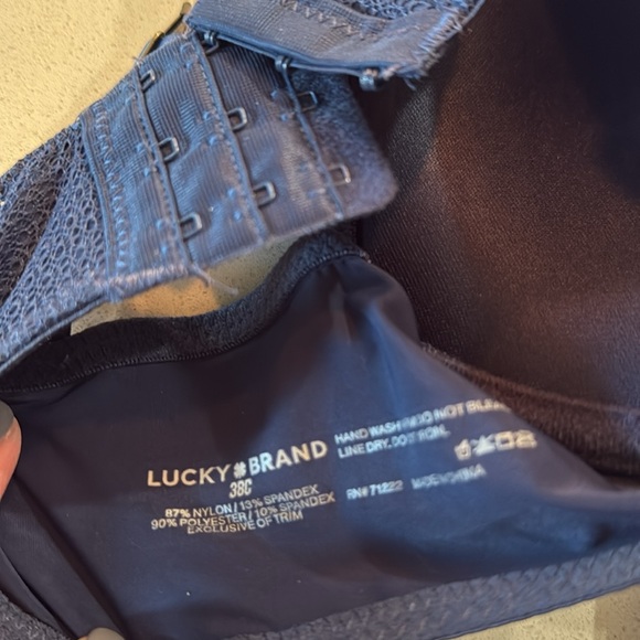 NWT Lucky Brand Women's Pink, Navy and Gray Bra Set 38C - Picture 7 of 12